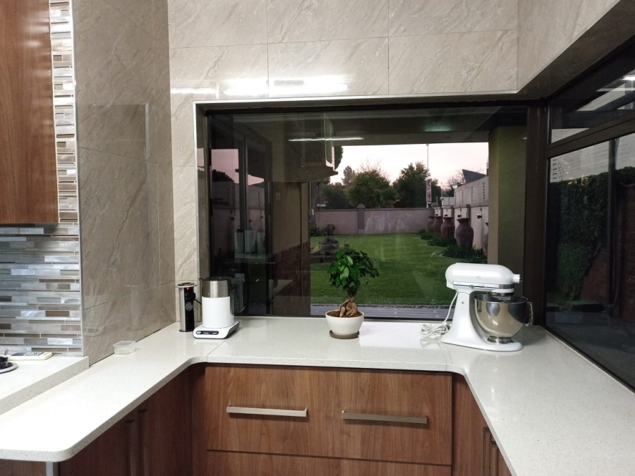 4 Bedroom Property for Sale in Baillie Park North West